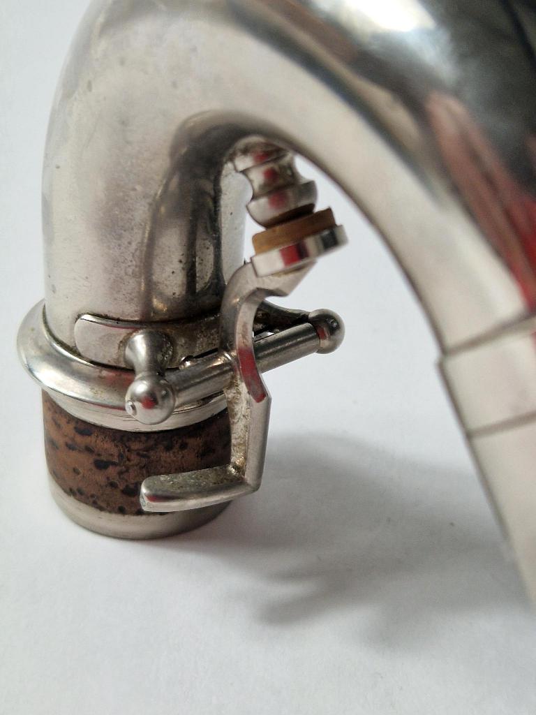 Selmer paris bass details 10